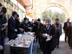 Ülkü Ocaklarından aşure etkinliği